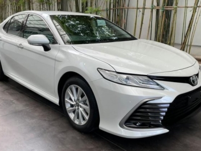 Toyota Camry 2022 chờ ngày về đại lý