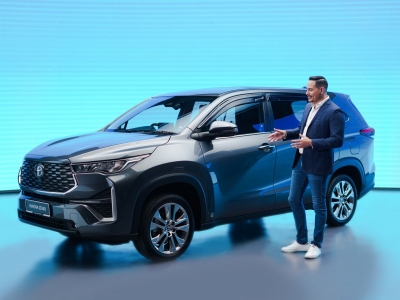 Toyota Innova Cross Hybrid đạt doanh số ấn tượng